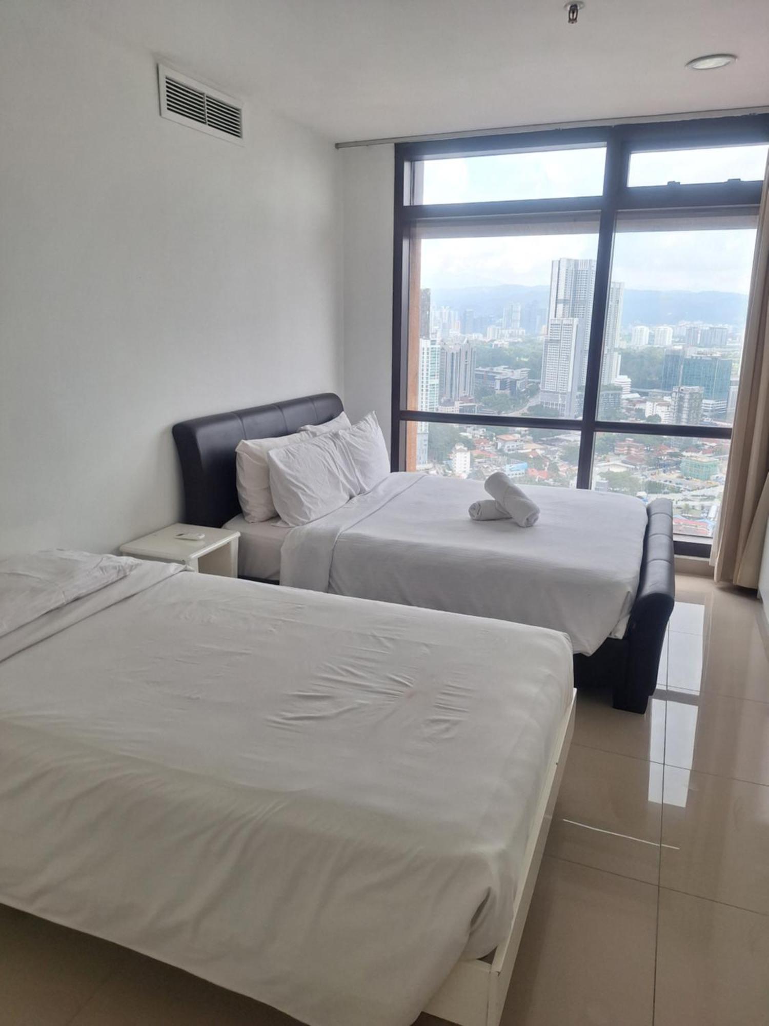 Kl Private Service Times Square Pangsapuri