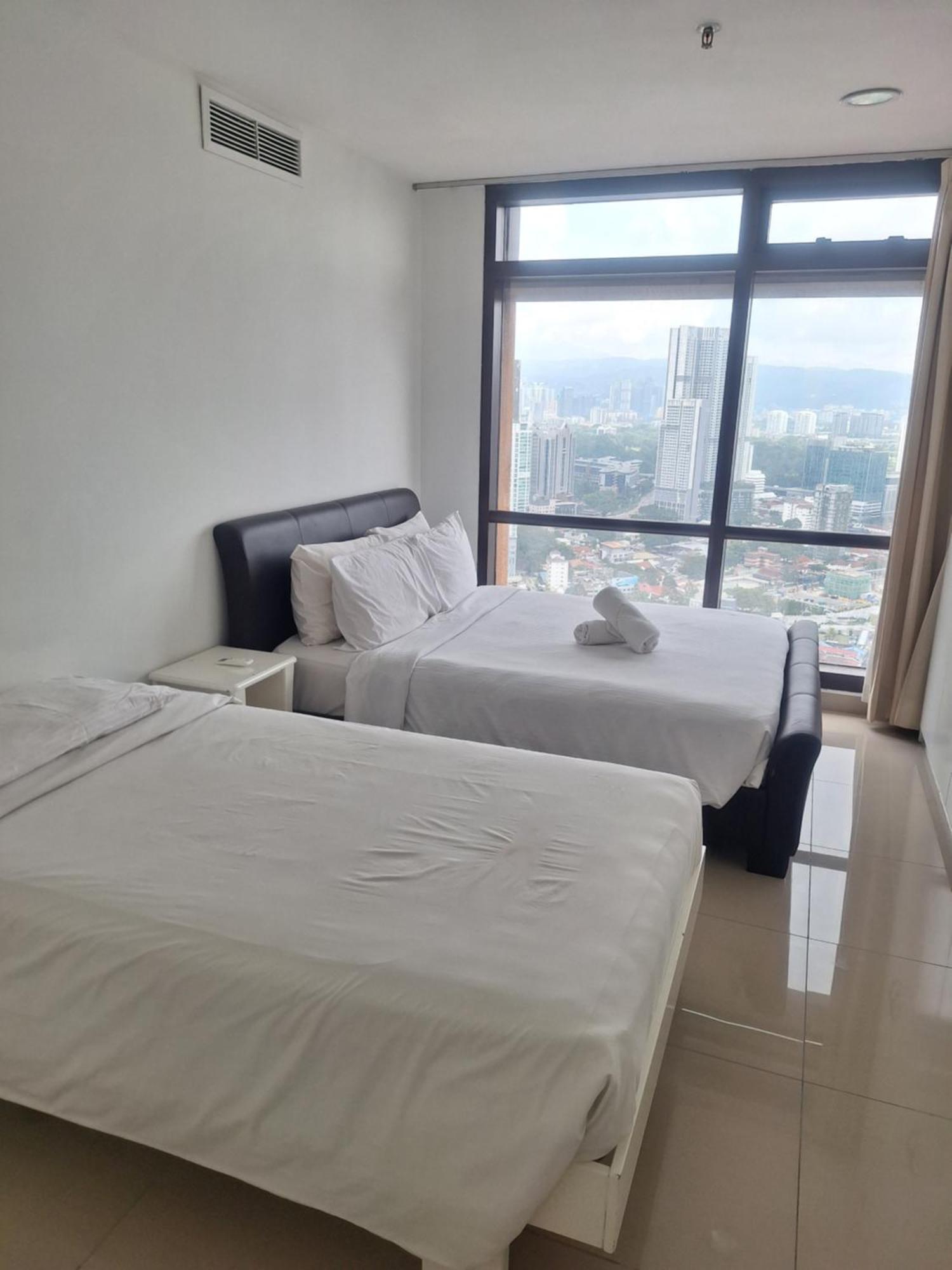 Kl Private Service Times Square Pangsapuri *